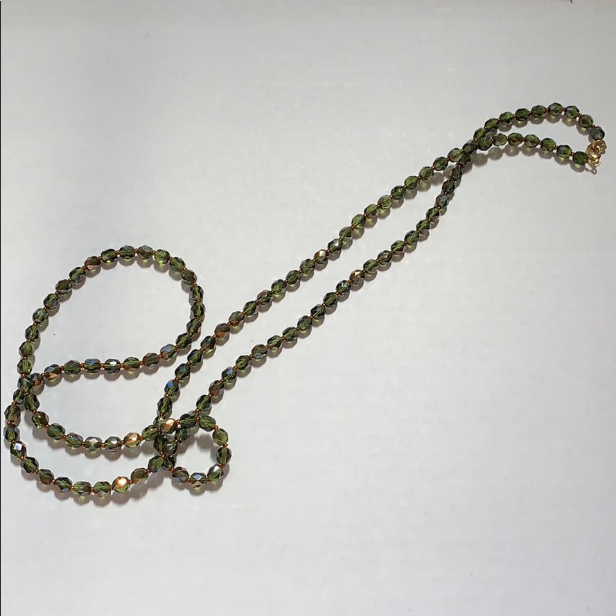 Bead Necklace 40$